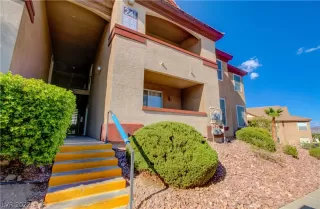 Photo #1: 2439127 Listing 