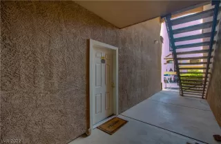 Photo #2: 2439127 Listing 