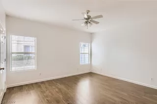 Photo #6: 2439159 Listing