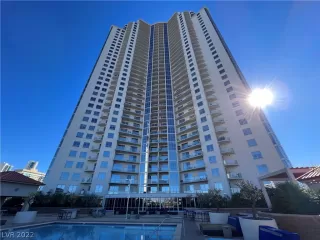 Photo #1: 2439190 Listing