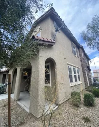 Photo #1: 2439226 Listing 