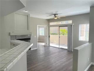 Photo #1: 2439251 Listing