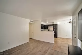 Photo #1: 2439267 Listing