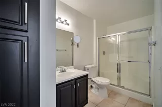 Photo #5: 2439267 Listing