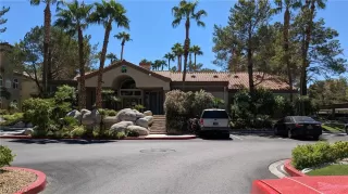 Photo #2: 2439276 Listing