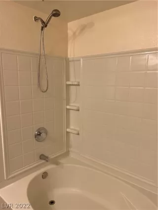 Photo #3: 2439328 Listing