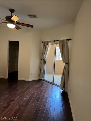 Photo #3: 2439343 Listing 