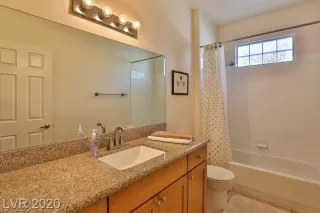 Photo #5: 2439343 Listing 