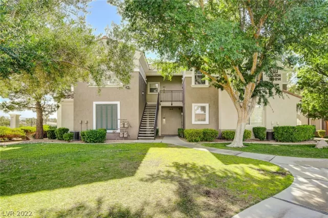 MLS: 2439379 Condo For Sale