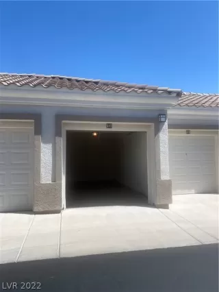 Photo #6: 2439379 Listing 