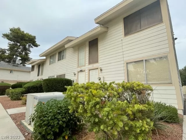 MLS: 2439387 Condo For Sale