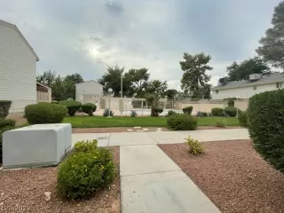 Photo #6: 2439387 Listing 