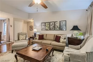 Photo #2: 2439399 Listing 