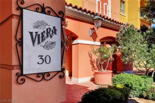 Photo #2: 2439424 Listing 