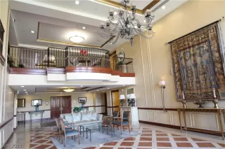 Photo #5: 2439424 Listing 