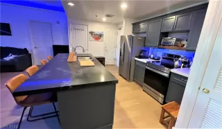 Photo #6: 2439424 Listing 