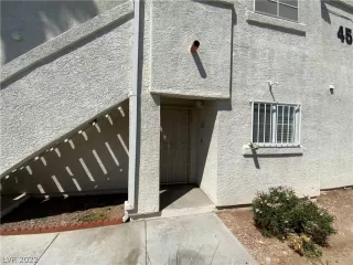 Photo #1: 2439507 Listing