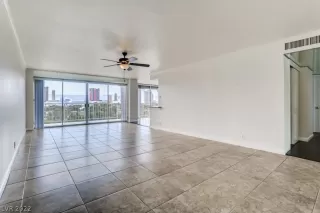 Photo #1: 2439523 Listing 