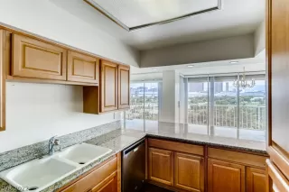 Photo #3: 2439523 Listing 