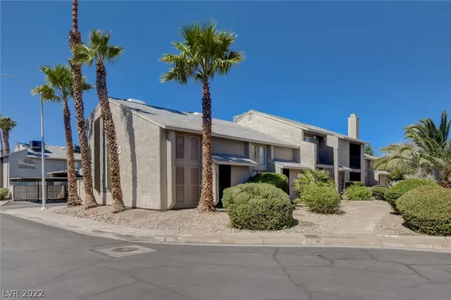 MLS: 2439530 Condo For Sale