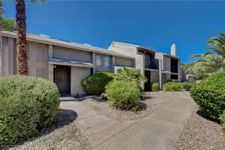 Photo #2: 2439530 Listing