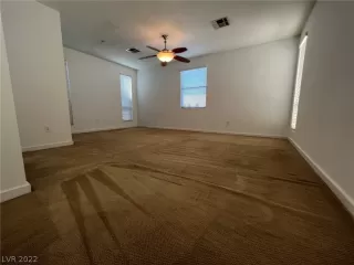 Photo #6: 2439623 Listing 