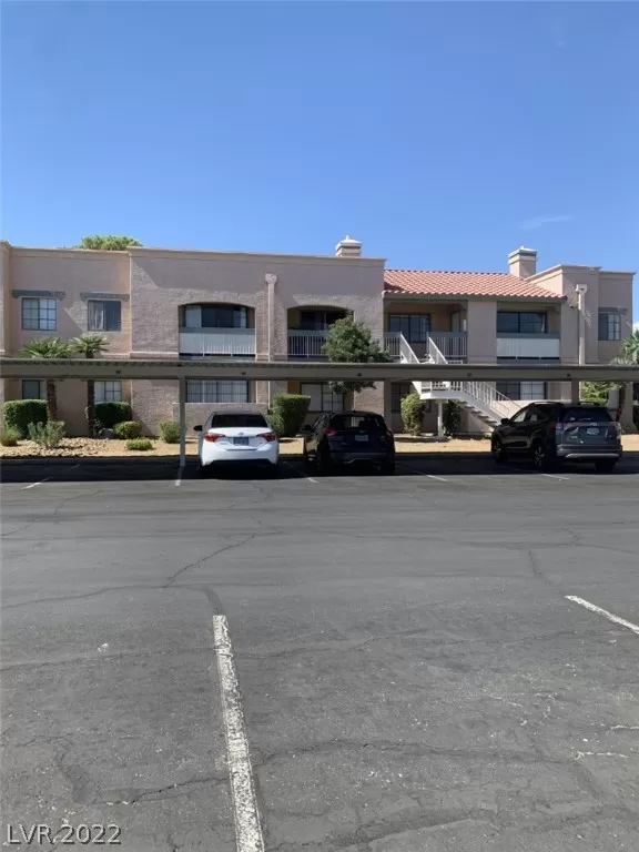 MLS: 2439624 Condo For Sale
