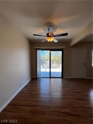 Photo #6: 2439626 Listing 