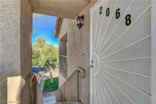 Photo #1: 2439664 Listing 