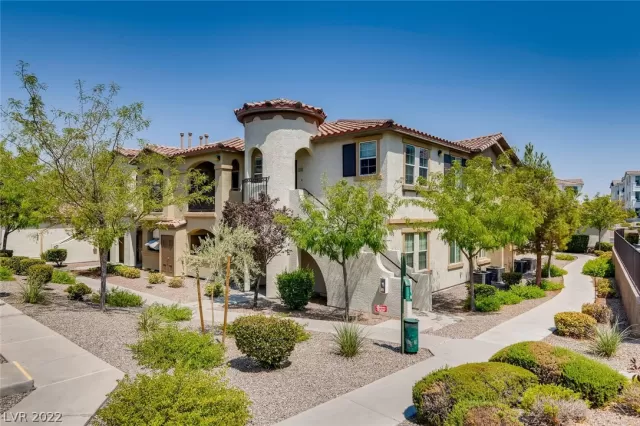 MLS: 2439689 Condo For Sale