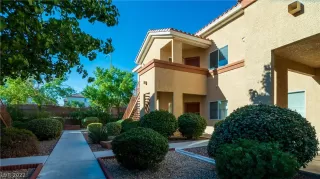 Photo #1: 2439763 Listing 