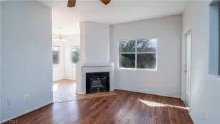 Photo #4: 2439763 Listing 