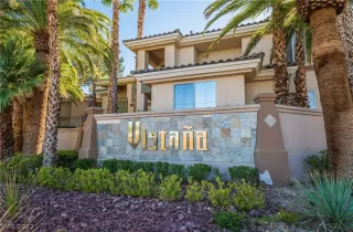 Photo #4: 2439821 Listing