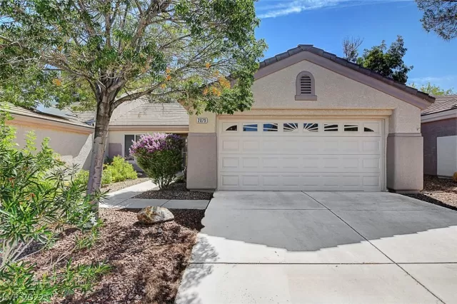 MLS: 2439980 Condo For Sale