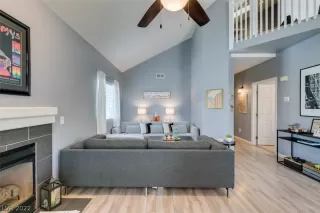 Photo #3: 2439984 Listing