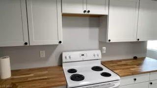 Photo #3: 2440021 Listing 