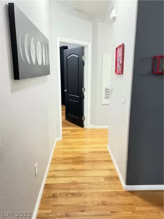 Photo #6: 2440088 Listing