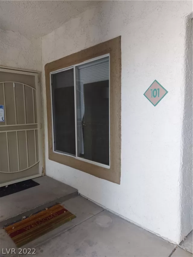 MLS: 2440133 Condo For Sale