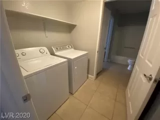 Photo #5: 2440155 Listing