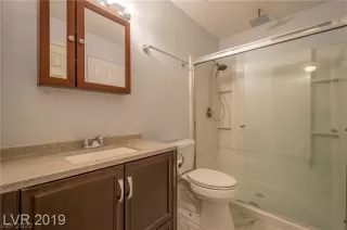 Photo #1: 2440159 Listing