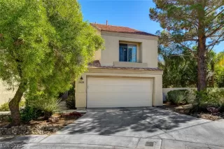 Photo #1: 2440248 Listing 