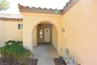 Photo #1: 2440338 Listing 