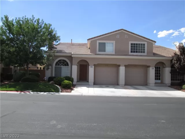 MLS: 2440354 Condo For Sale