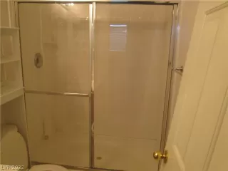 Photo #4: 2440354 Listing 