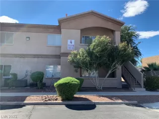 Photo #1: 2440368 Listing