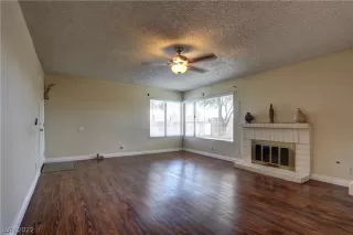 Photo #2: 2440444 Listing