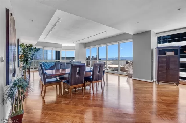 MLS: 2440539 Condo For Sale