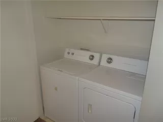 Photo #2: 2440547 Listing 