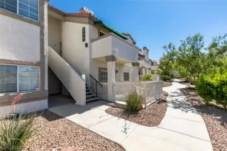 Photo #6: 2440550 Listing 