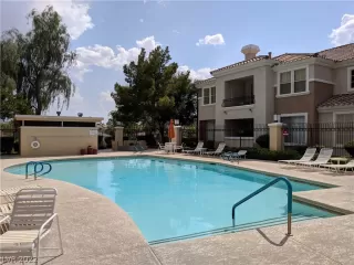 Photo #2: 2440605 Listing 